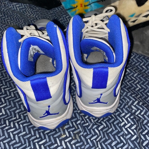 Jordan Pro Strong 'White Hyper Royal' | Men's Size 7 | White | Men's Size 7 - Picture 2 of 3